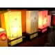  LT3057 โคมไฟตั้งโต๊ะสีส้มกรอบไม้แต่งดอก