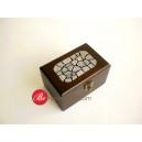 EGB 1015 09 012 กล่องไม้สักแต่งเปลือกไข่ (eggshell box)