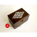 EGB 1015 09 014 กล่องไม้สักแต่งเปลือกไข่ (eggshell box)